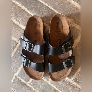 Birkenstocks never worn!
